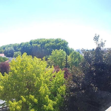Appartamento Le Cosy Du Faux Bourg Châlons-en-Champagne Esterno foto