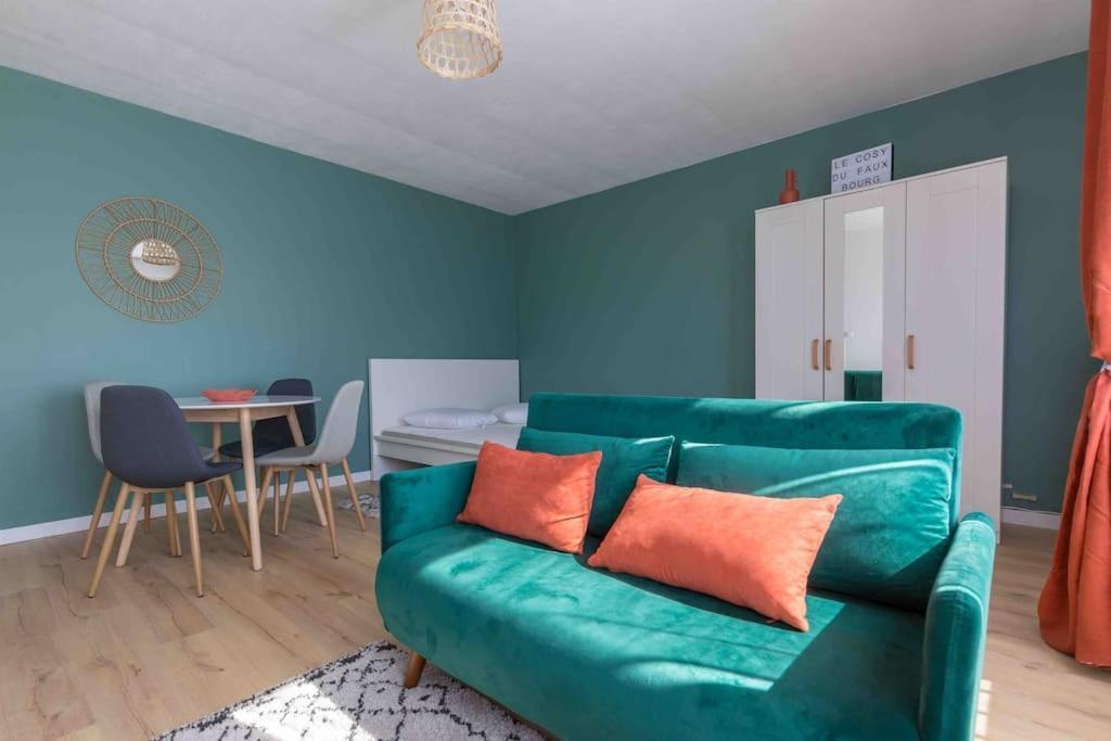Appartamento Le Cosy Du Faux Bourg Châlons-en-Champagne Esterno foto