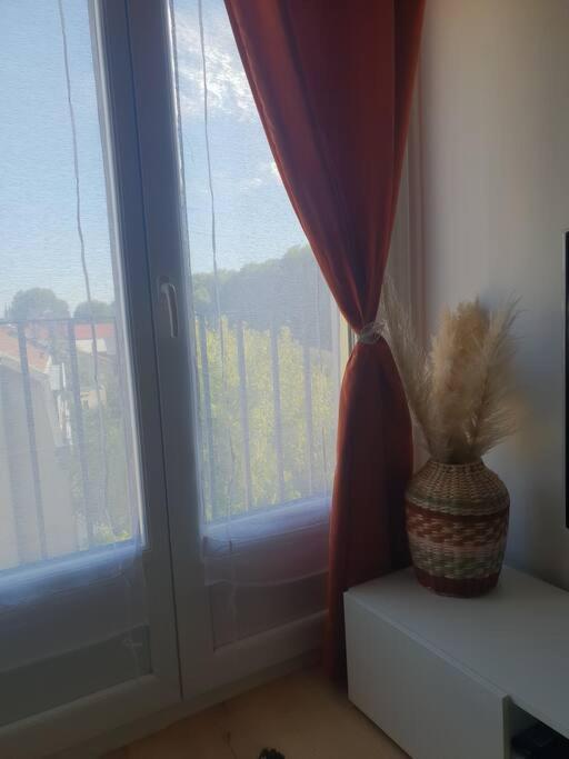 Appartamento Le Cosy Du Faux Bourg Châlons-en-Champagne Esterno foto